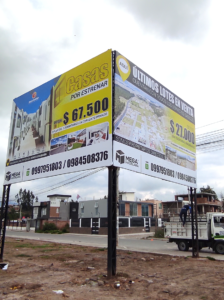 Vallas publicitarias